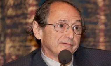 इस शख्स ने किया बड़ा दावा, कहा - अंतिम चरण में हैं कोरोना वायरस