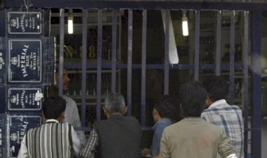 लॉकडाउन के बीच इन राज्यों में शराब दुकान खोलने मिली छूट, मिलेगी ये सुविधा भी