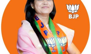 अधिकारों का संरक्षण करने वाले ही कर रहे हनन, वार्ड 49 पार्षद रश्मि सिंह ने की राज्य महिला आयोग अध्यक्षा के बयान की कड़ी निंदा