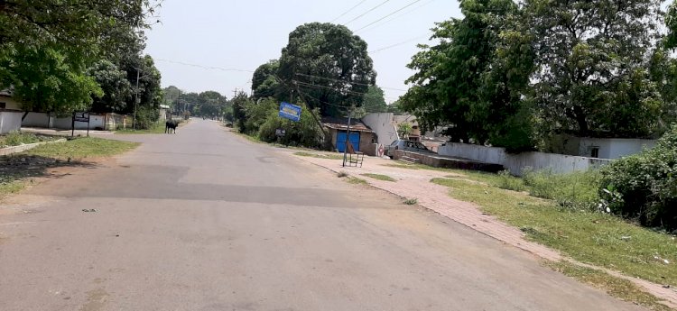 72 घंटे का कर्फ्यू,  इस्पात नगरी की गलियों का कुछ ऐसा नजारा है